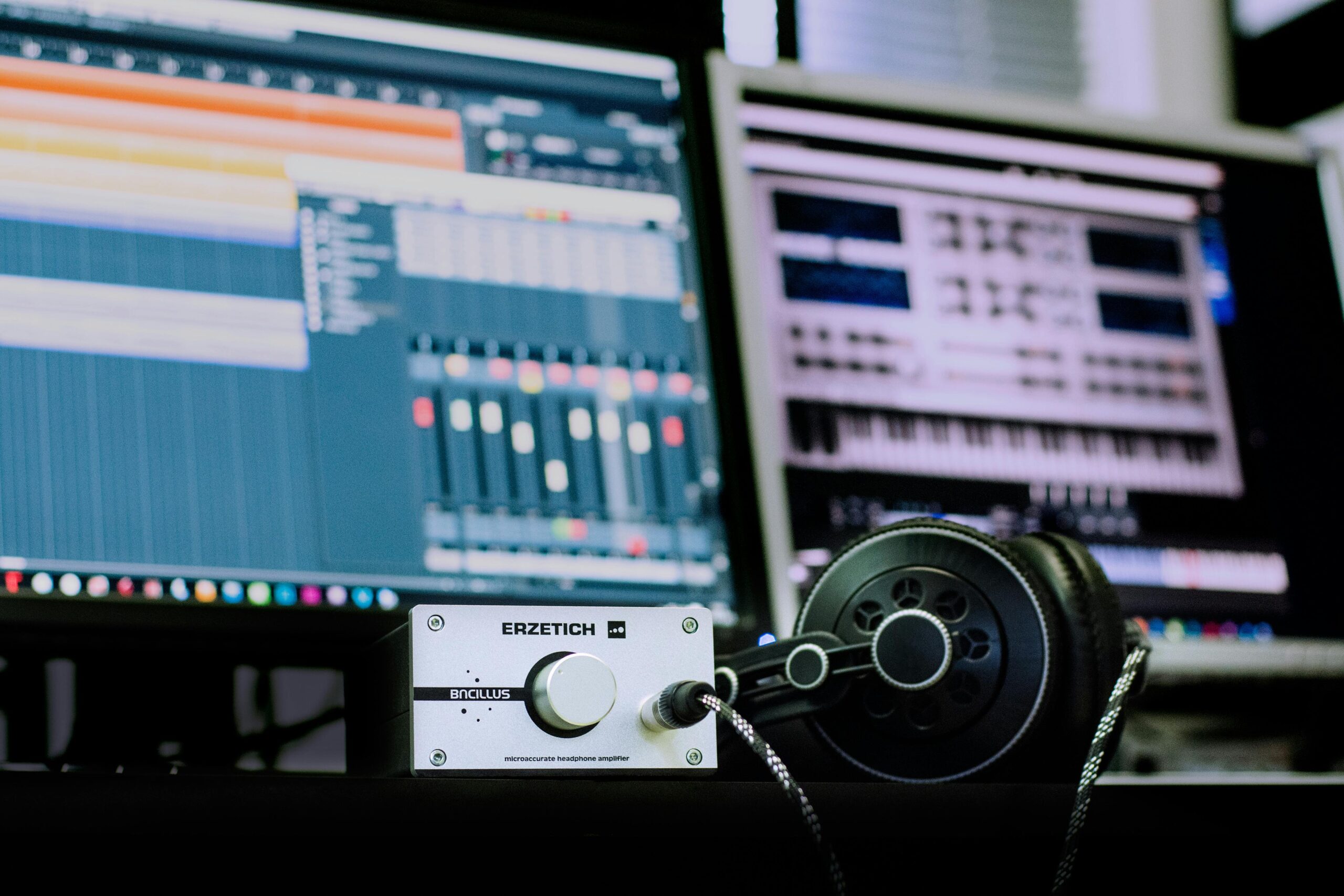 Hvordan gi ut musikk på Spotify og Apple Music
